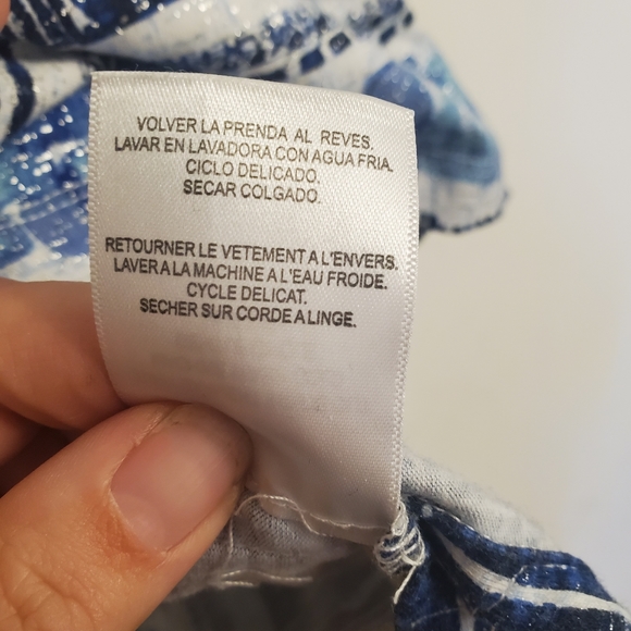 Alfred Dunner Women's Classics Line Art Geometric Paint Pattern Top Size 3X Blue - Picture 7 of 7